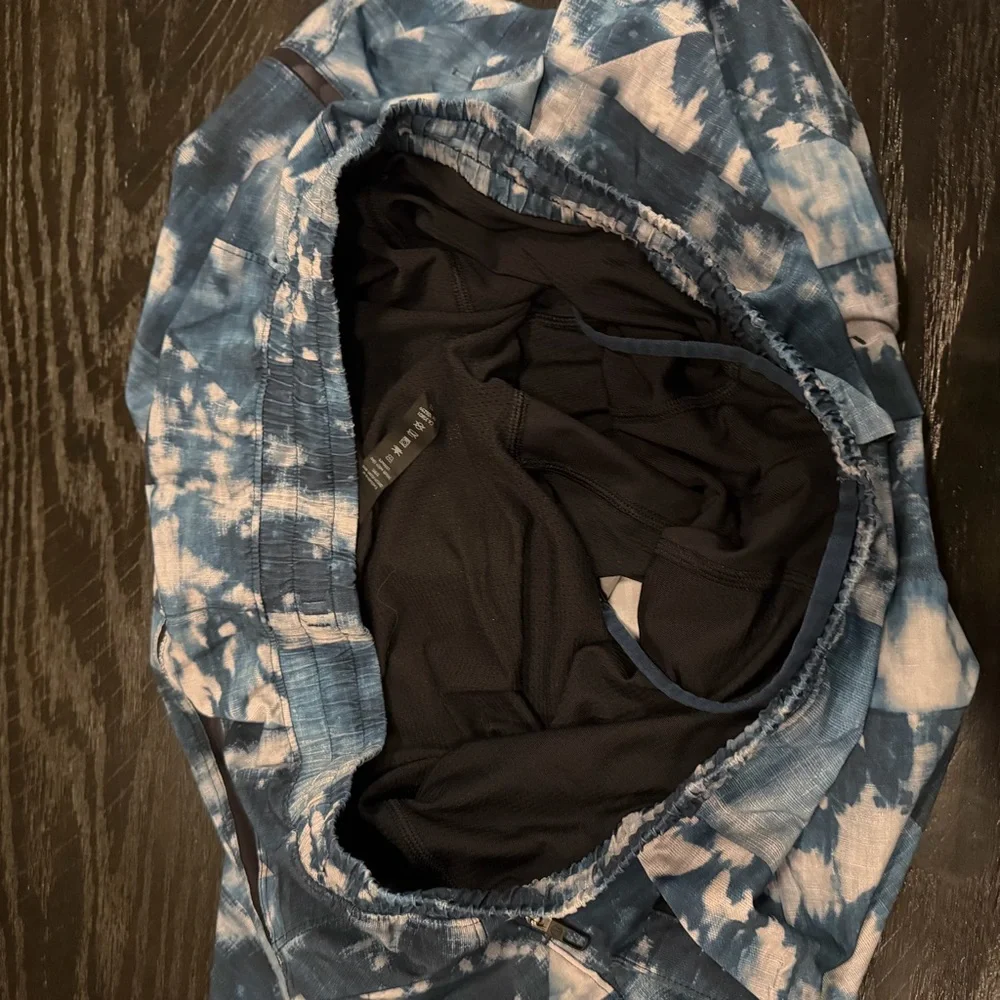 Mens Lululemon Pace Breaker Lined Short Large EUC Out Of Mind Bleached Indigo
